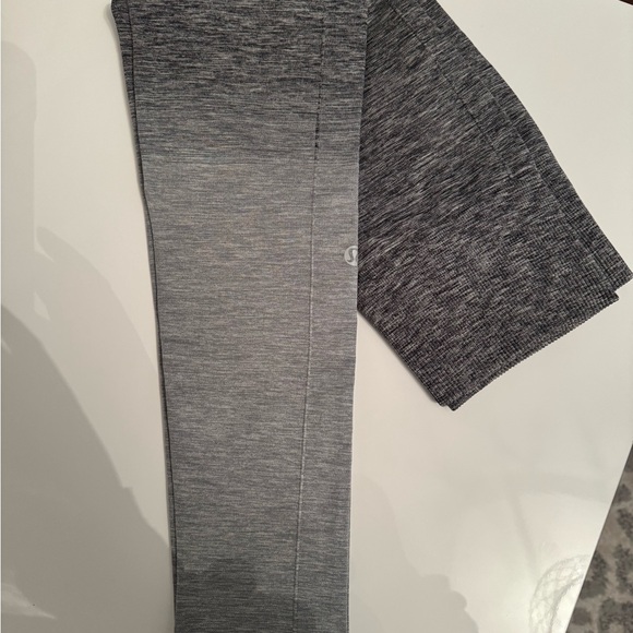 NWOT Lululemon stunning ombré leggings grey size 6 - Picture 7 of 8